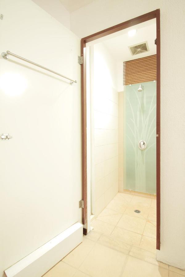 Hotel Oyo 229 Hi Quality
