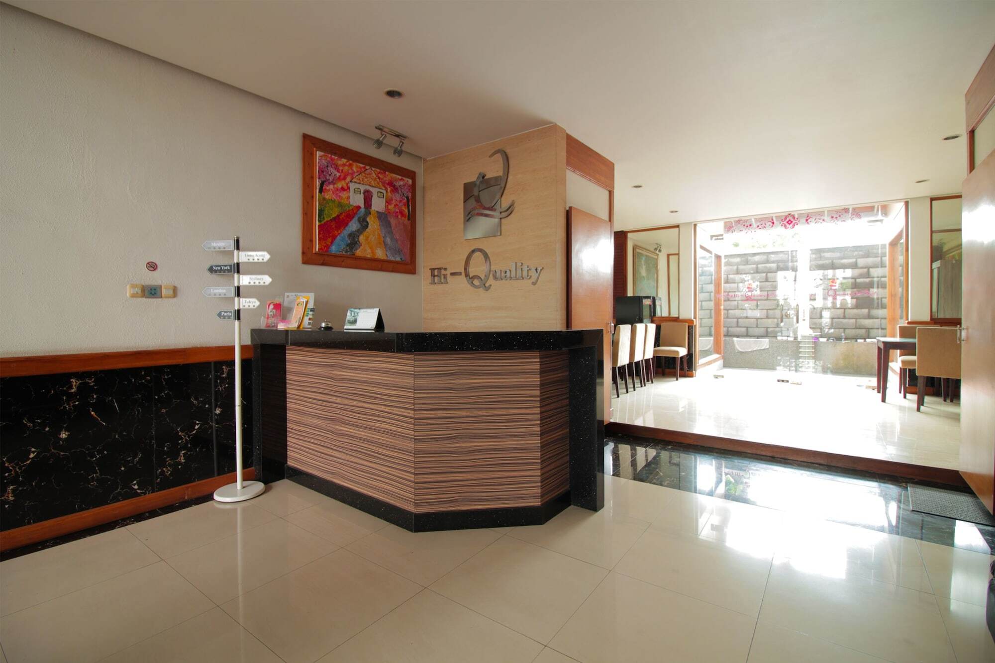 Oyo 229 Hi Quality Hotel 2*